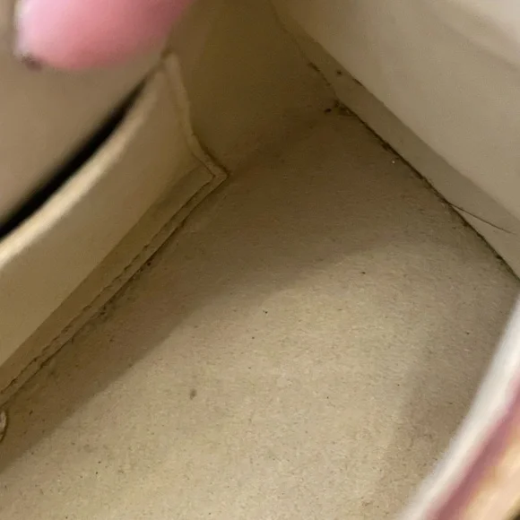 Louis Vuitton Beverly MM - Picture 12 of 15